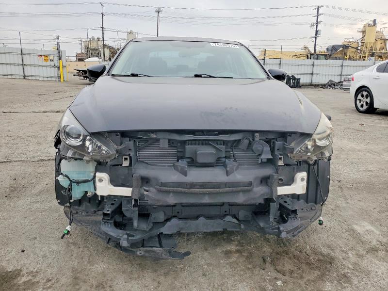 Photo 5 from auction – 2015 MAZDA 3 TOURING with VIN JM1BM1V70F1267859
