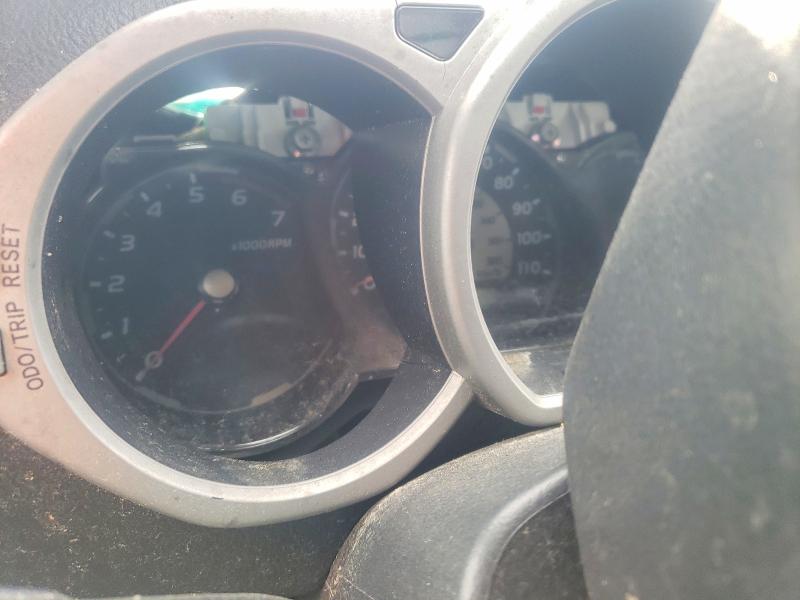 Photo 9 from auction – 2005 TOYOTA 4RUNNER SR with VIN JTEZU14R050052323