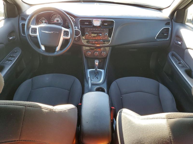 Photo 8 from auction – 2013 CHRYSLER 200 TOURIN with VIN 1C3CCBBG0DN527415