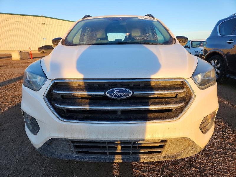 Photo 5 from auction – 2017 FORD ESCAPE with VIN 1FMCU9G9XHUC82934