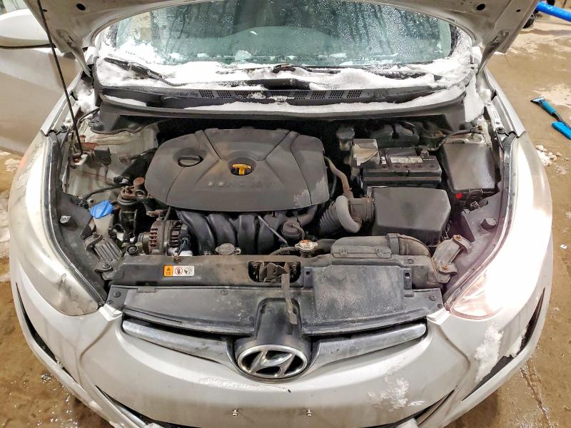 Photo 11 from auction – 2016 HYUNDAI ELANTRA SE with VIN 5NPDH4AE7GH655152