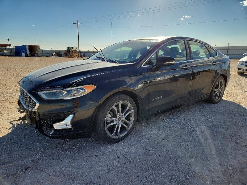 FORD FUSION 2019 with VIN 3FA6P0RU4KR120601 - Photo from auction