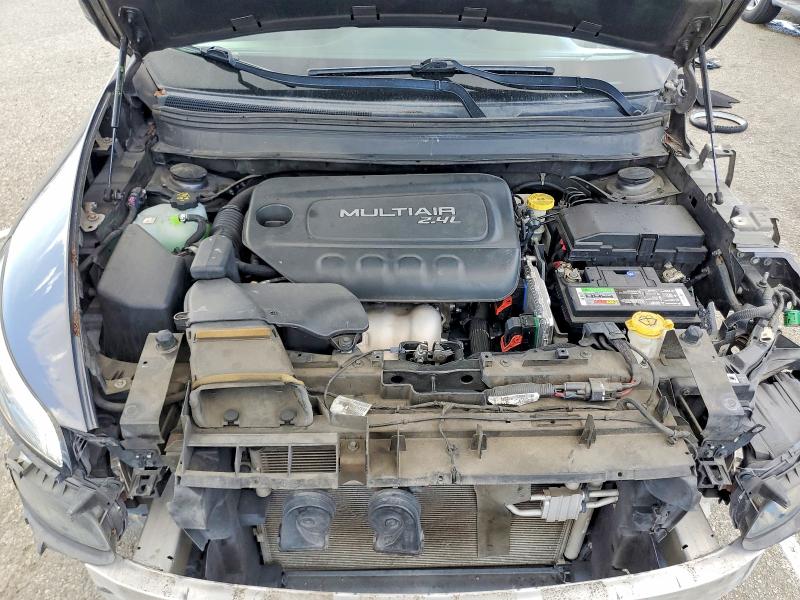 Foto 12 de la subasta – 2018 JEEP CHEROKEE L con VIN 1C4PJLCB5JD615390