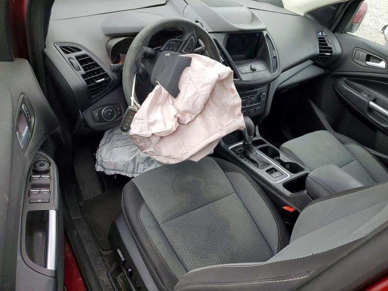 Photo 8 from auction – 2019 FORD ESCAPE with VIN 1FMCU0GD7KUA23972