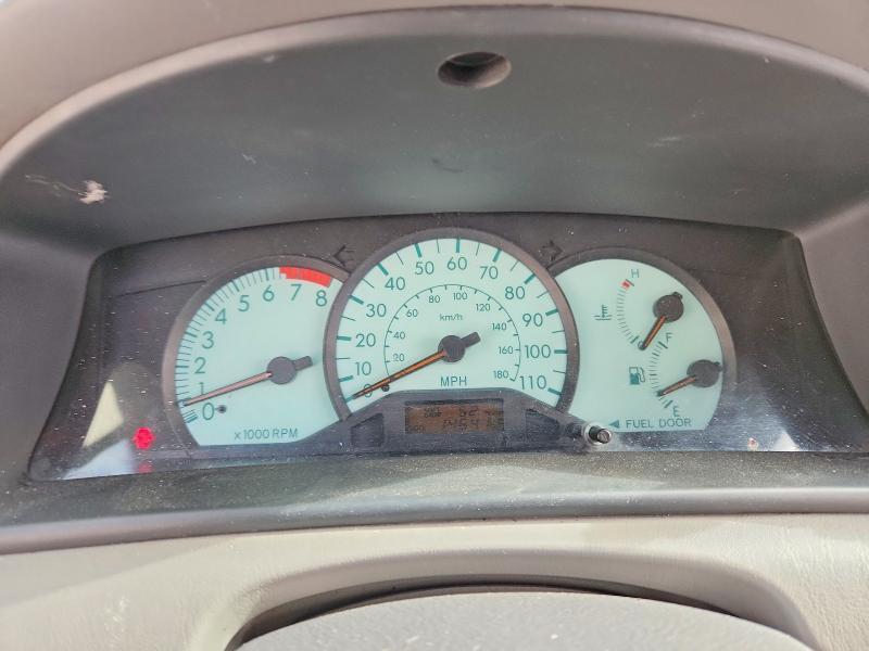 Photo 9 from auction – 2004 TOYOTA COROLLA with VIN 2T1BR32E74C290130