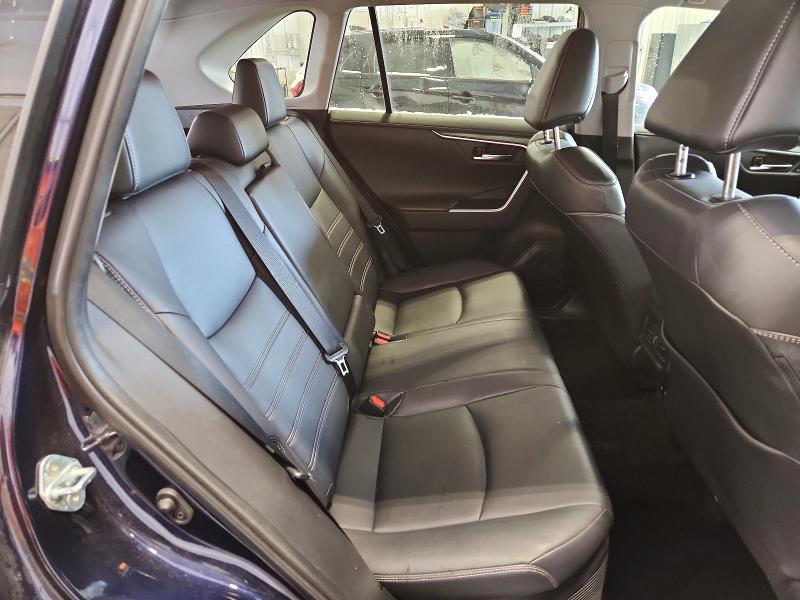 Photo 11 from auction – 2019 TOYOTA RAV4 LIMIT with VIN 2T3DWRFV5KW027068
