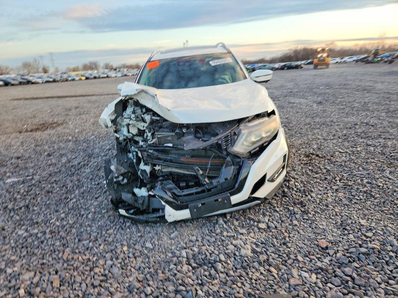 Photo 5 from auction – 2017 NISSAN ROGUE SV with VIN 5N1AT2MV3HC833567
