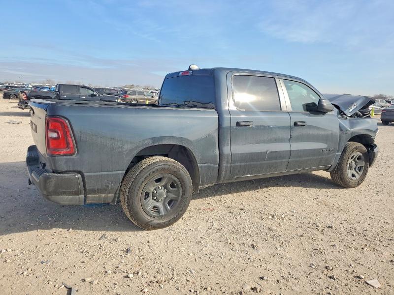 Photo 3 from auction – 2025 RAM 1500 with VIN 1C6RREGG6SN647545