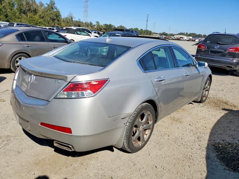 Photo 3 from auction – 2010 ACURA TL with VIN 19UUA8F50AA020116