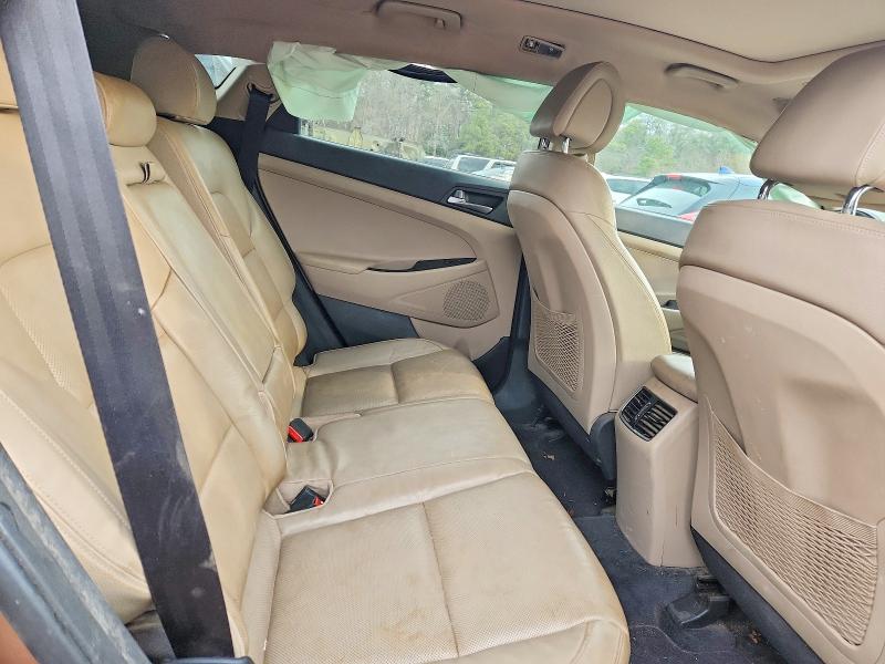 Photo 11 from auction – 2016 HYUNDAI TUCSON LIM with VIN KM8J33A28GU064461