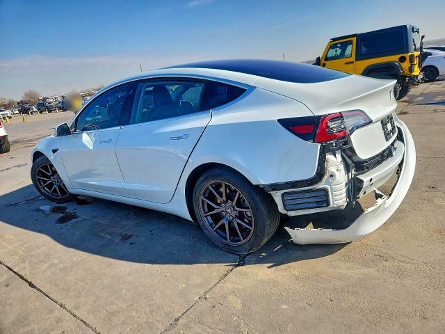 Photo 2 from auction – 2018 TESLA MODEL 3 with VIN 5YJ3E1EA5JF040616