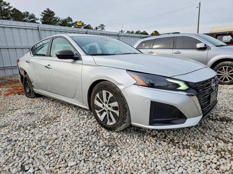 Photo 4 from auction – 2024 NISSAN ALTIMA with VIN 1N4BL4BV1RN374574