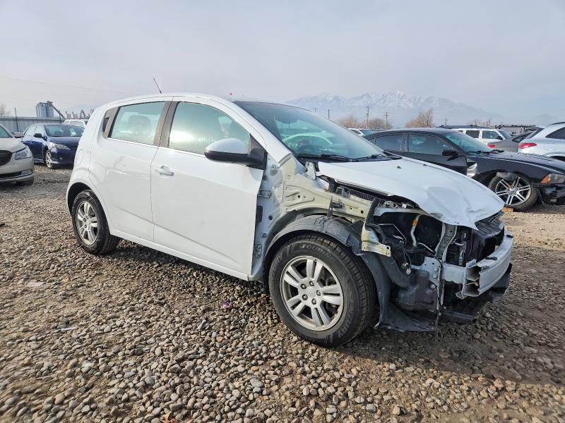 Photo 4 from auction – 2014 CHEVROLET SONIC with VIN 1G1JC6SG2E4106077