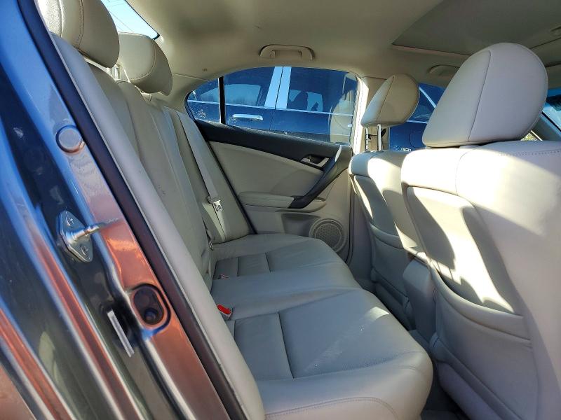 Photo 10 from auction – 2010 ACURA TSX with VIN JH4CU2F6XAC027052