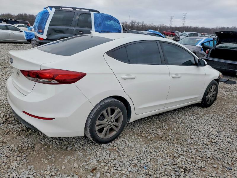 Photo 3 from auction – 2017 HYUNDAI ELANTRA with VIN 5NPD84LF6HH015747
