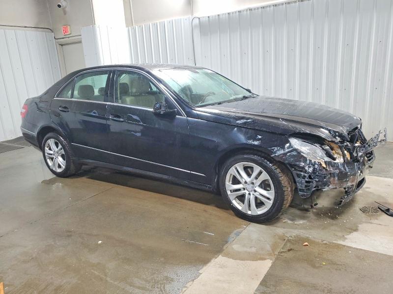 Photo 4 from auction – 2010 MERCEDES-BENZ E 350 4MAT with VIN WDDHF8HB5AA227935