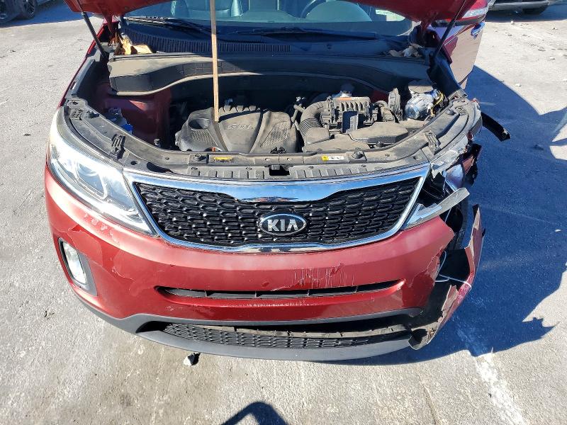 Photo 12 from auction – 2015 KIA SORENTO LX with VIN 5XYKT3A61FG658255