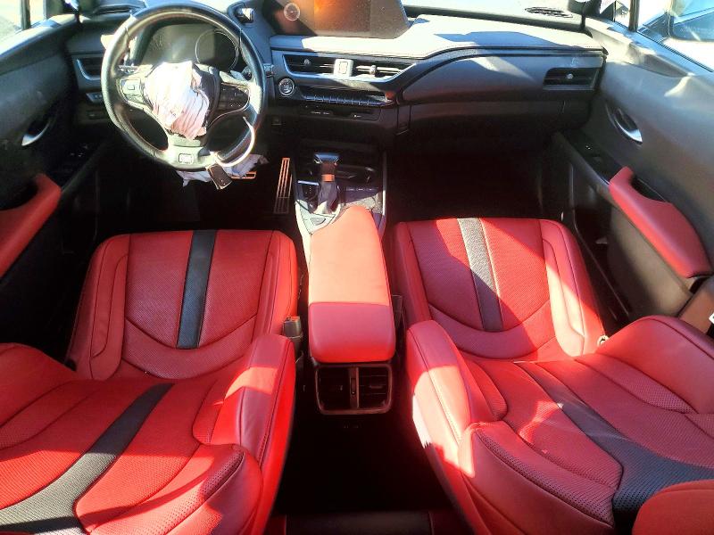 Photo 8 from auction – 2021 LEXUS UX with VIN JTHE3JBH7M2045144