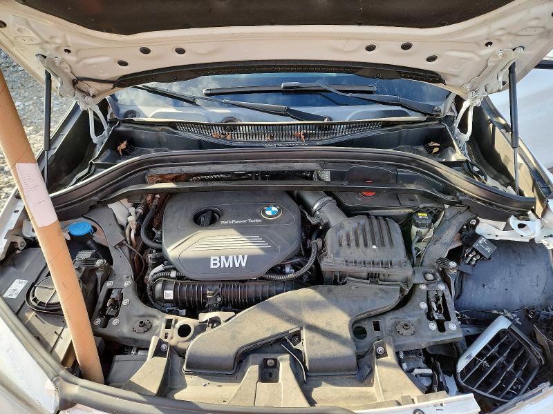 Photo 11 from auction – 2017 BMW X1 with VIN WBXHT3C30H5F68769