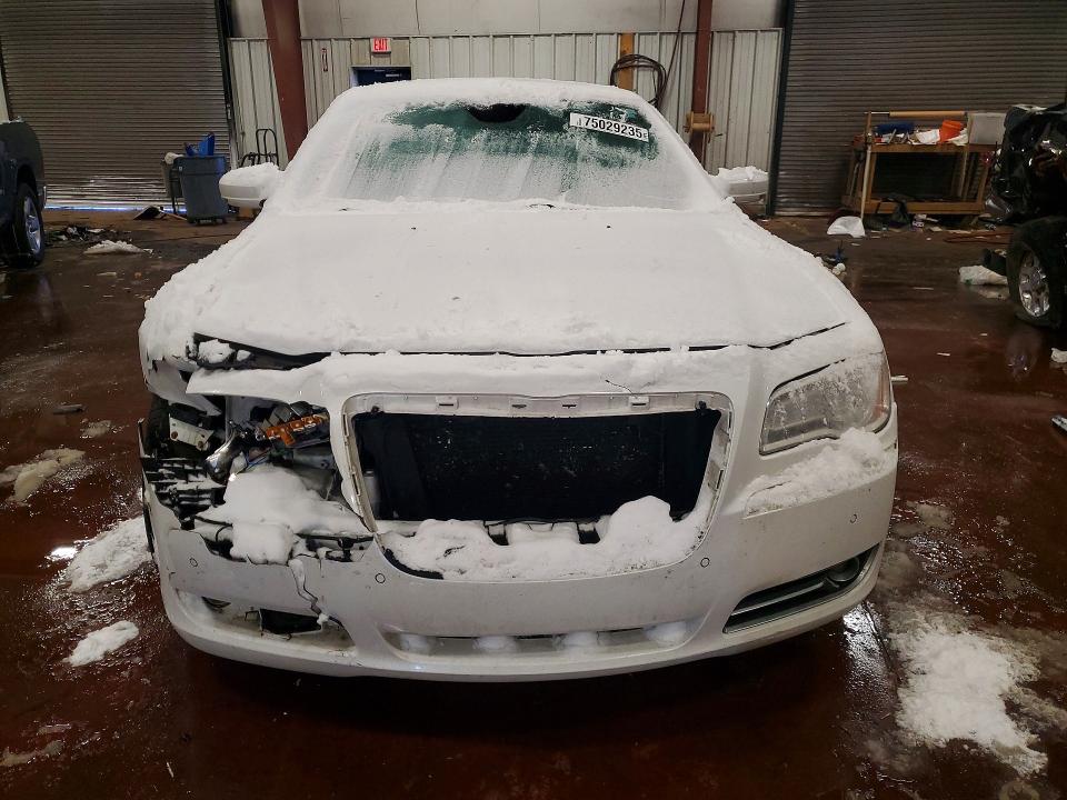 Photo 5 from auction – 2014 CHRYSLER 300 with VIN 2C3CCARG7EH229275