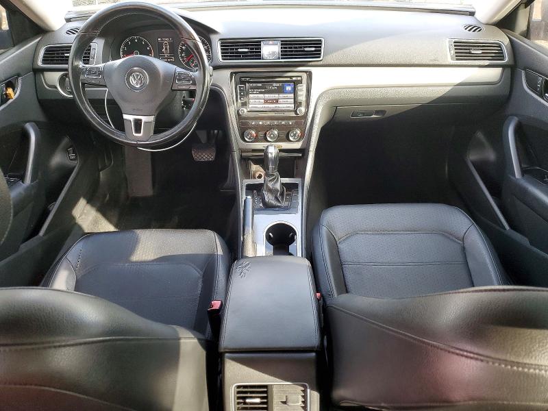 Photo 8 from auction – 2014 VOLKSWAGEN PASSAT SE with VIN 1VWBP7A36EC002408