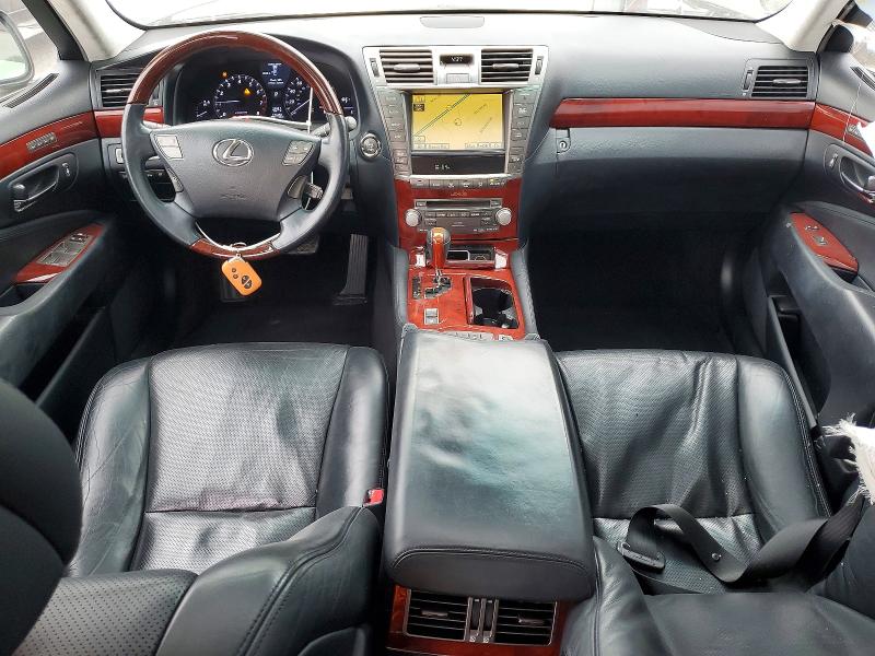 Photo 8 from auction – 2012 LEXUS LS 460L with VIN JTHGL5EFXC5044934