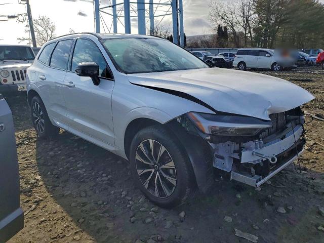 Photo 4 from auction – 2024 VOLVO XC60 with VIN YV4L12RK5R1874133