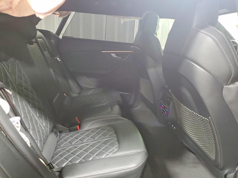 Photo 10 from auction – 2023 AUDI SQ8 with VIN WA1AWBF10PD037206