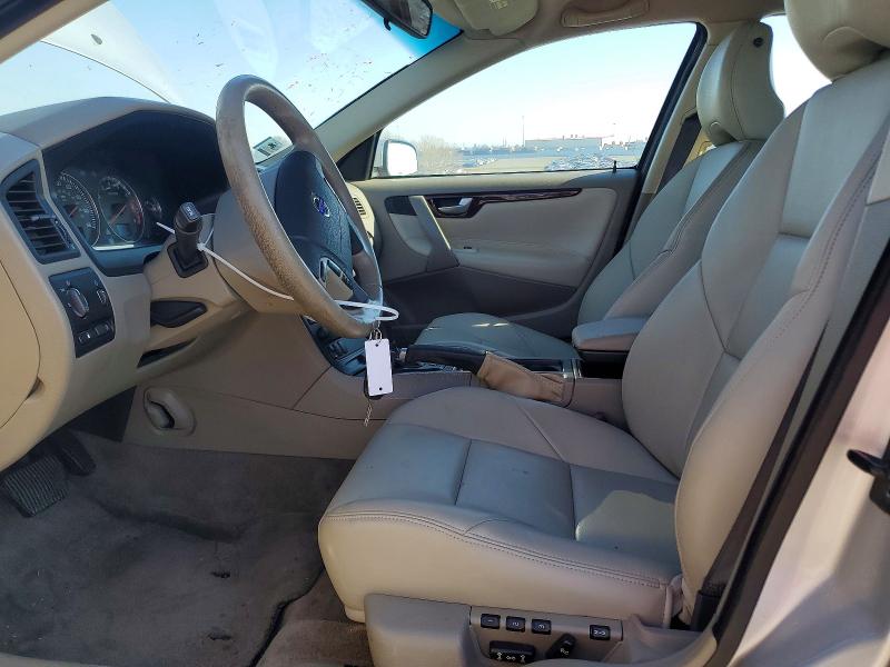 Photo 7 from auction – 2004 VOLVO V70 with VIN YV1SW59V842405420