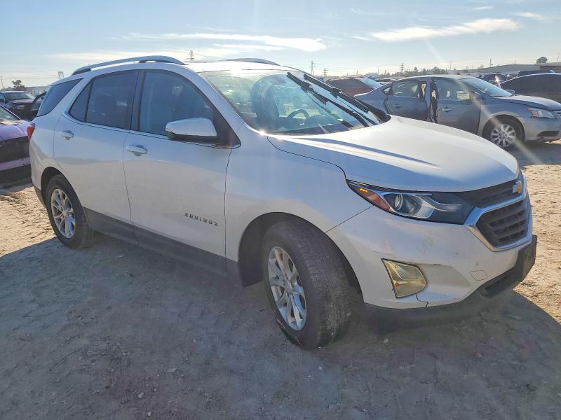 Photo 4 from auction – 2018 CHEVROLET EQUINOX LT with VIN 2GNAXJEV6J6268500