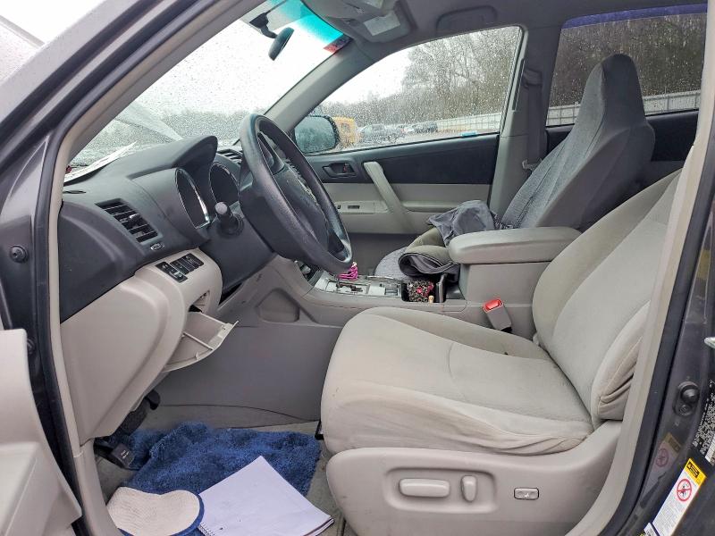 Photo 7 from auction – 2010 TOYOTA HIGHLANDER with VIN 5TDBK3EH6AS032033