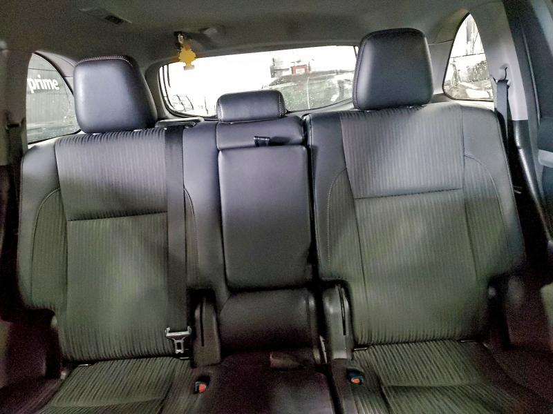Photo 10 from auction – 2018 TOYOTA HIGHLANDER with VIN 5TDBZRFHXJS834162