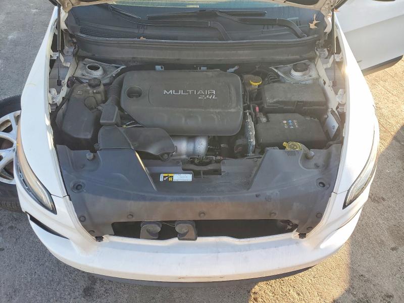Photo 12 from auction – 2014 JEEP CHEROKEE L with VIN 1C4PJLCB5EW185130