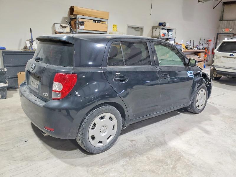 Photo 3 from auction – 2013 TOYOTA SCION XD with VIN JTKKUPB48D1031043