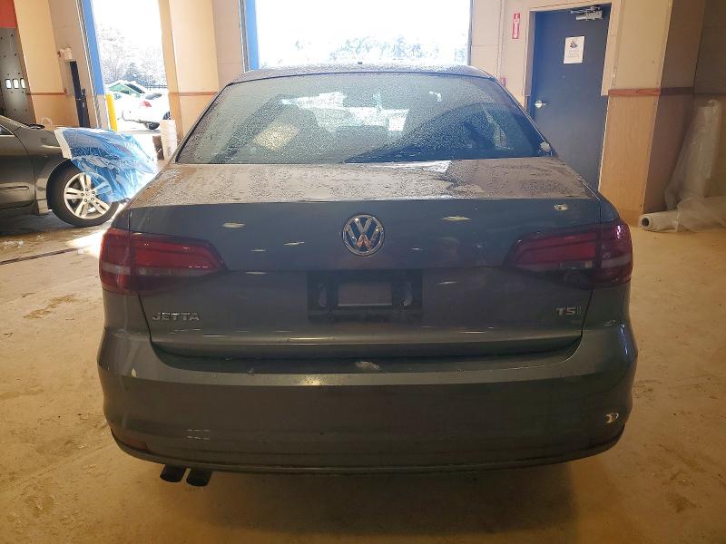 Photo 6 from auction – 2017 VOLKSWAGEN JETTA S with VIN 3VW2B7AJ1HM367594