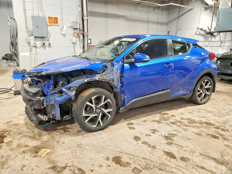 TOYOTA C-HR 2018 with VIN NMTKHMBX9JR024569 - Photo from auction