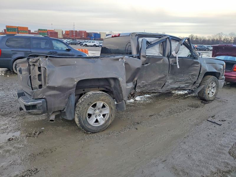 Photo 3 from auction – 2015 CHEVROLET SILVERADO with VIN 3GCUKREH6FG148432