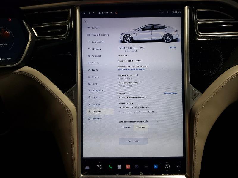 Photo 9 from auction – 2015 TESLA MODEL S with VIN 5YJSA1E2XFF108402