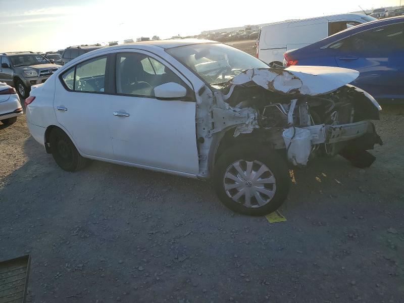 Photo 4 from auction – 2016 NISSAN VERSA S with VIN 3N1CN7AP6GL851948