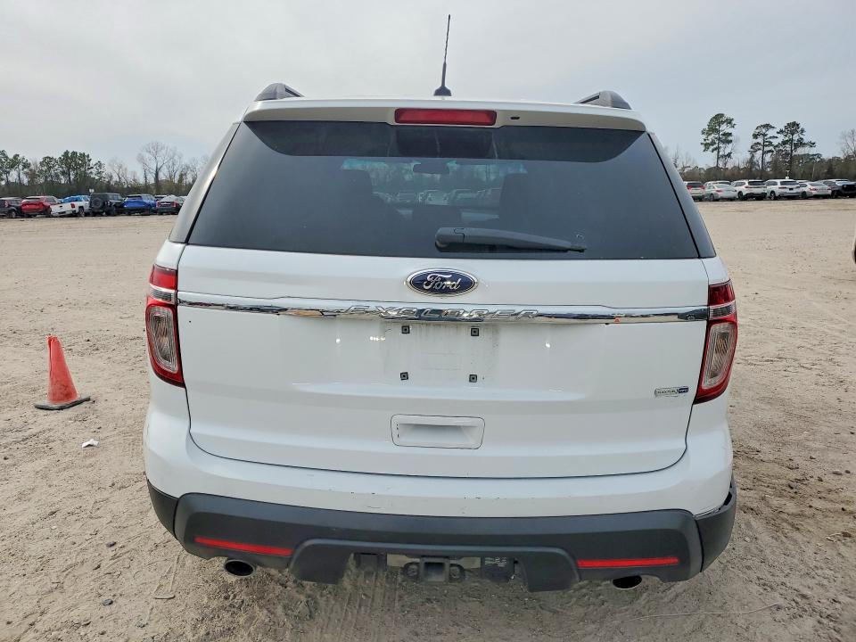 Foto 6 de la subasta – 2014 FORD EXPLORER con VIN 1FM5K8B8XEGA49167