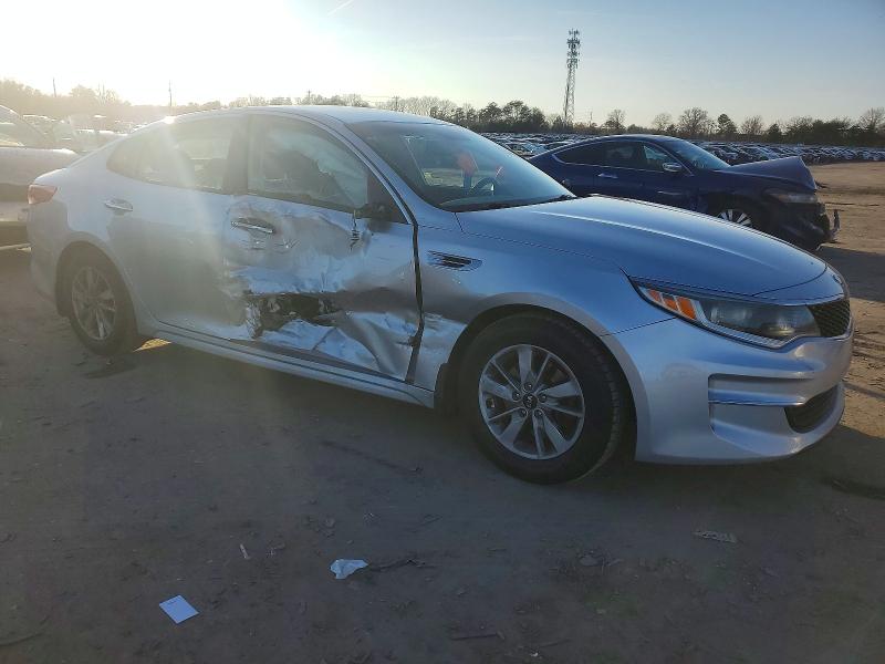 Photo 4 from auction – 2018 KIA OPTIMA LX with VIN 5XXGT4L30JG218801