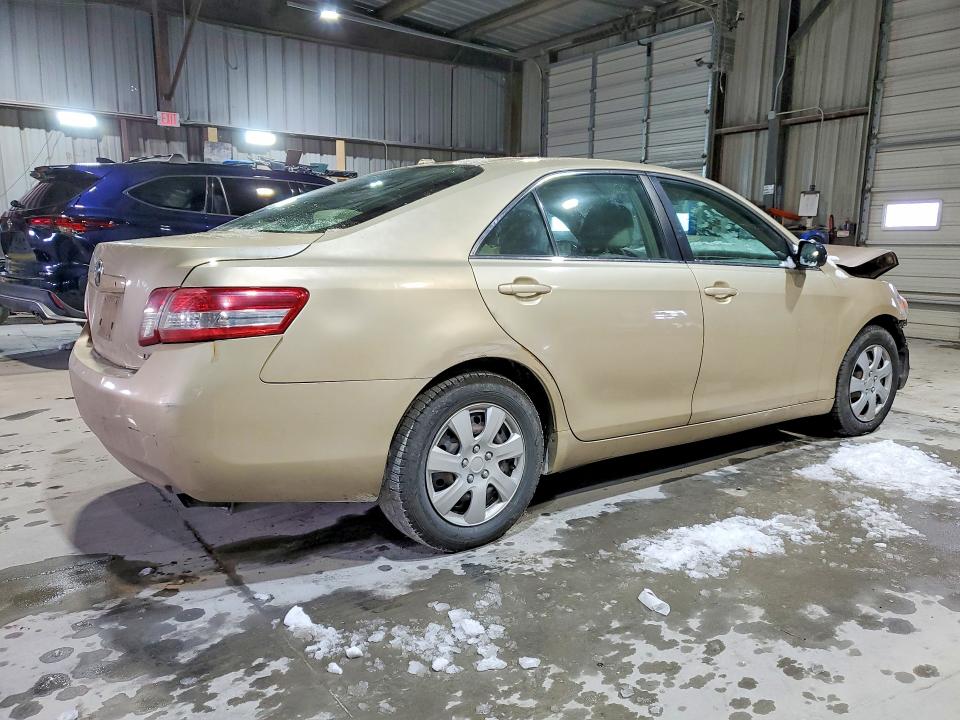 Zdjęcie 3 z aukcji – 2010 TOYOTA CAMRY BASE z VIN 4T4BF3EK2AR043298