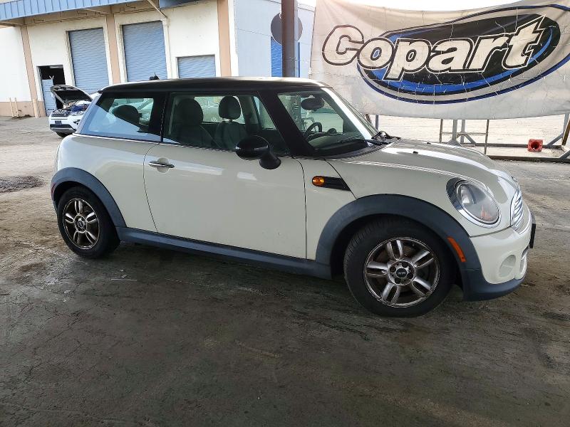 Photo 4 from auction – 2013 MINI COOPER with VIN WMWSU3C55DT681666