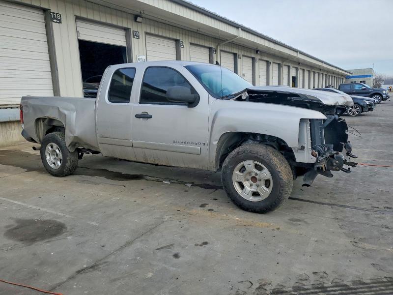Photo 4 from auction – 2007 CHEVROLET SILVERADO with VIN 2GCEC19C571698491