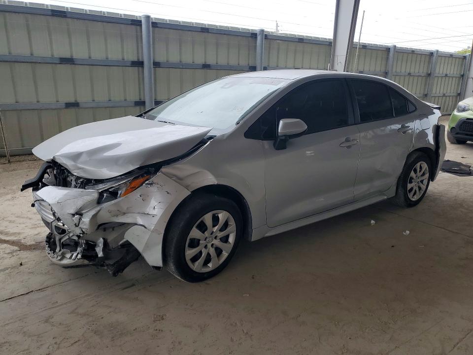 TOYOTA COROLLA 2022 z numerem VIN 5YFEPMAE9NP349917 - Zdjęcie z aukcji