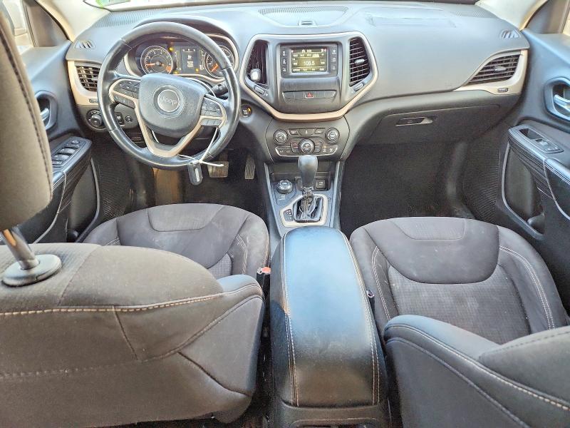 Photo 8 from auction – 2015 JEEP CHEROKEE with VIN 1C4PJMCB0FW636083