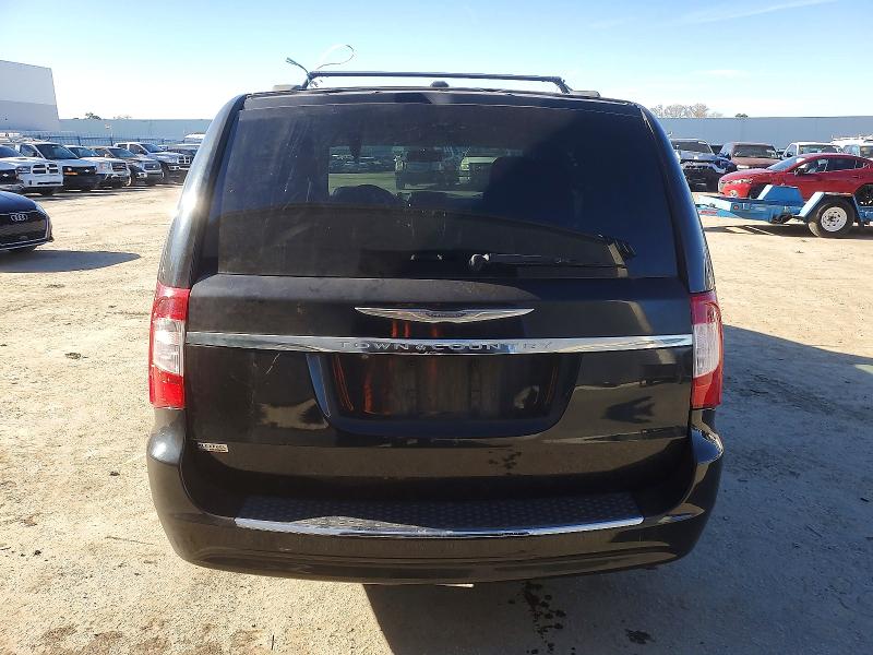 Photo 6 from auction – 2013 CHRYSLER TOWN & COU with VIN 2C4RC1BG6DR742896