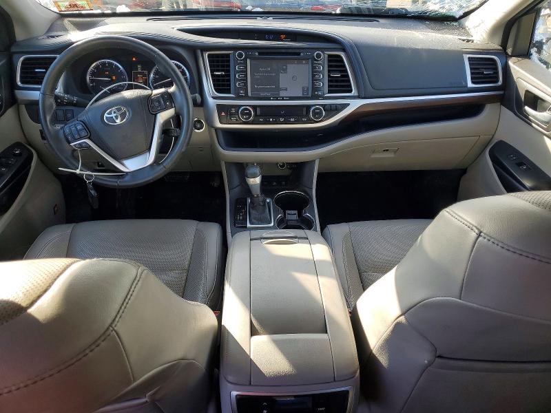 Photo 8 from auction – 2016 TOYOTA HIGHLANDER with VIN 5TDDKRFH4GS328171