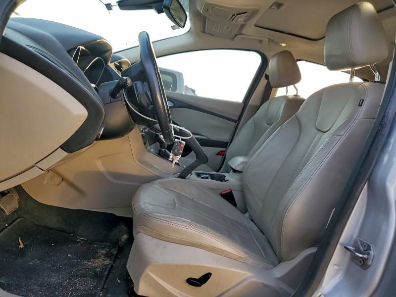 Photo 7 from auction – 2012 FORD FOCUS SEL with VIN 1FAHP3M23CL265581