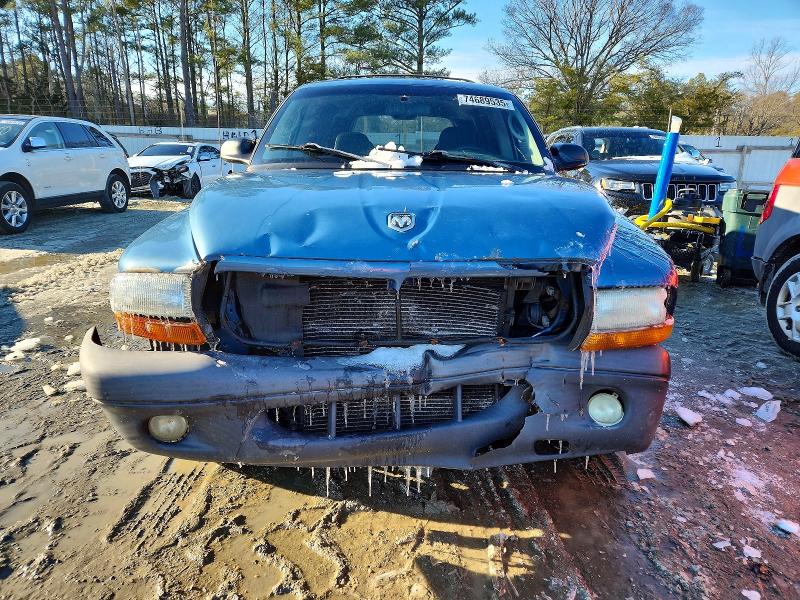 Photo 5 from auction – 2003 DODGE DURANGO SP with VIN 1D4HR38N73F586839